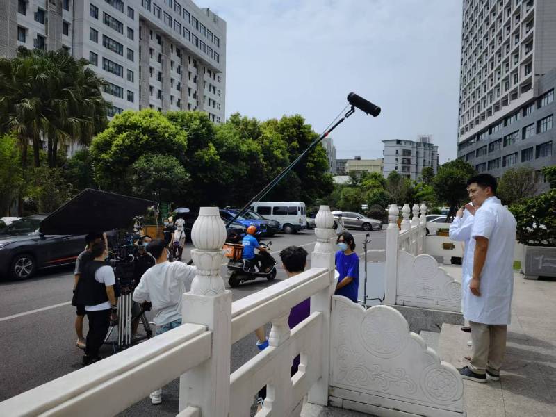 平房区广告片拍摄公司低成本实现高规格制作的诀窍